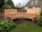 bank geplaatst incl. schutting